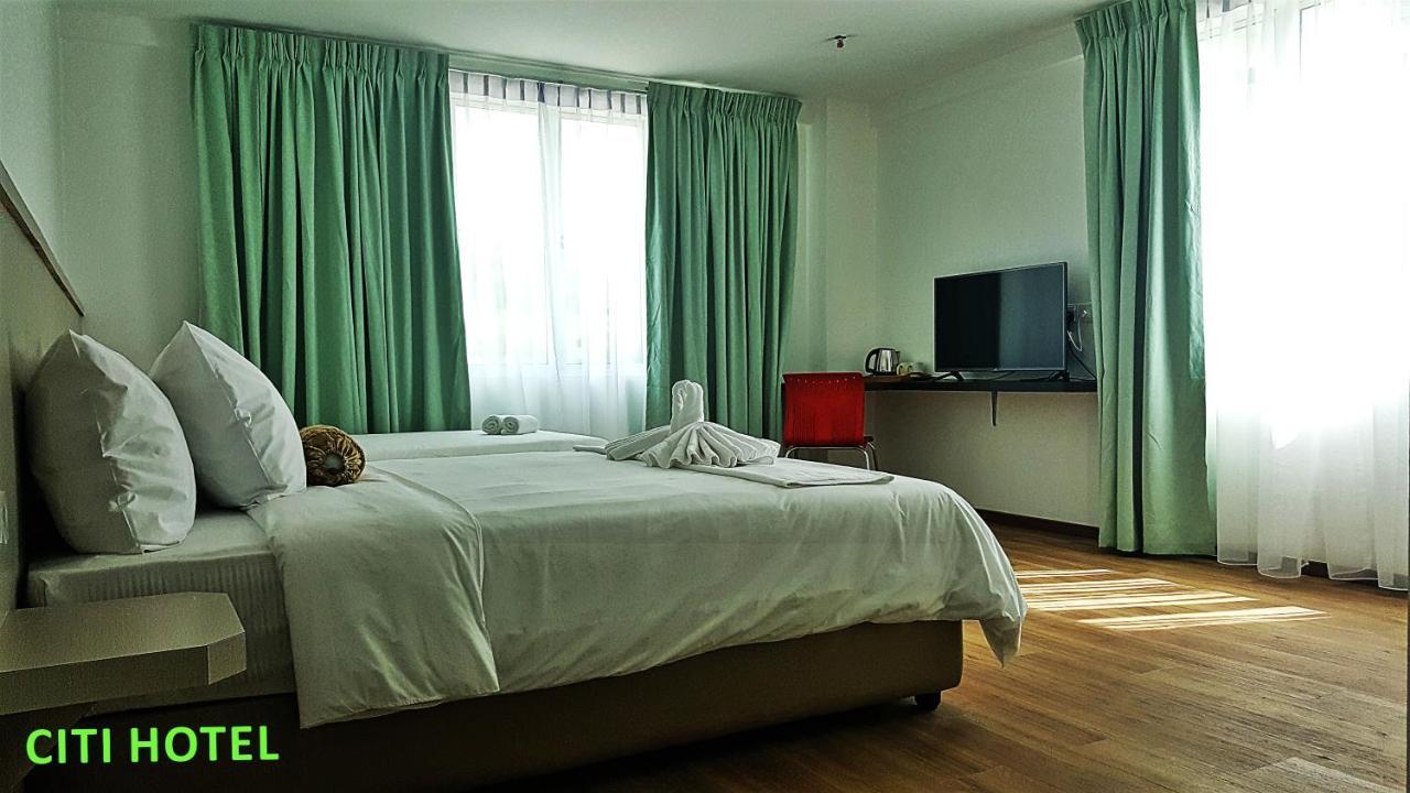 ซิตี้ โฮเต็ล Hotel มีรี ภายนอก รูปภาพ