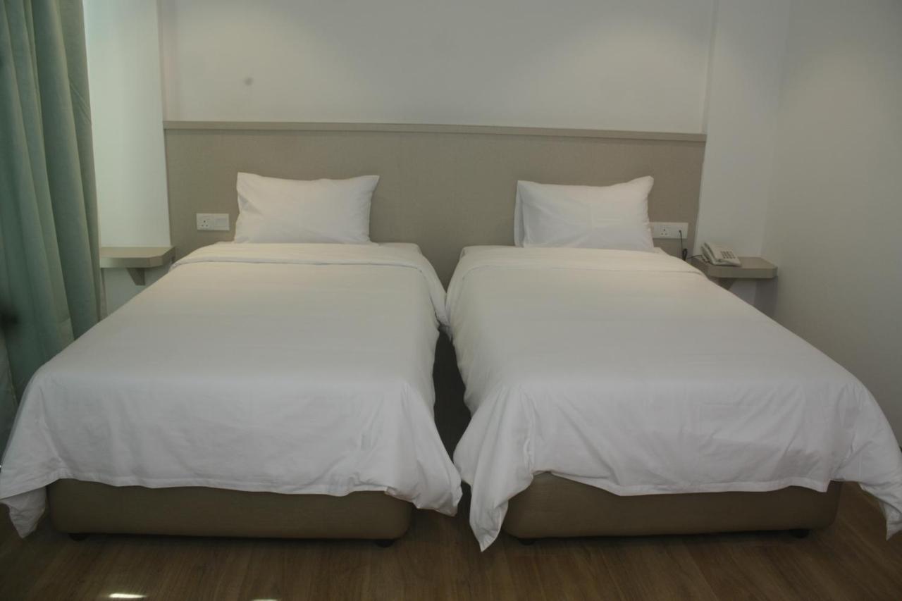 ซิตี้ โฮเต็ล Hotel มีรี ภายนอก รูปภาพ